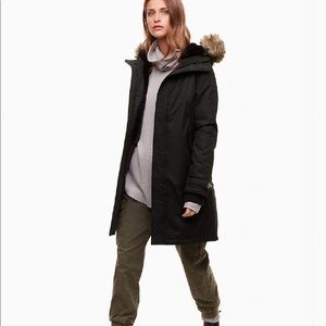 Aritzia TNA “Summit Vegan Parka” size L